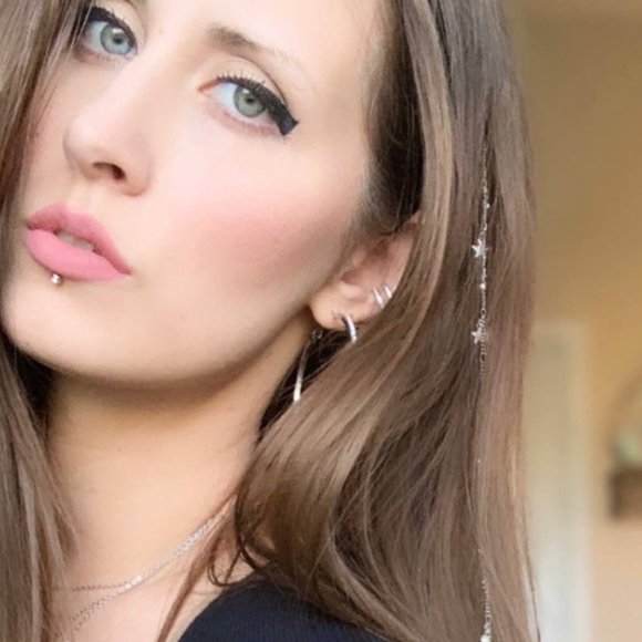 Meet your Posher, Alexandria - Picture 6 of 6